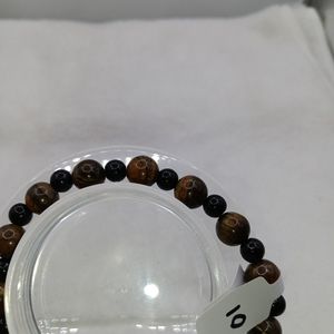 Handmade wire beaded bracelet